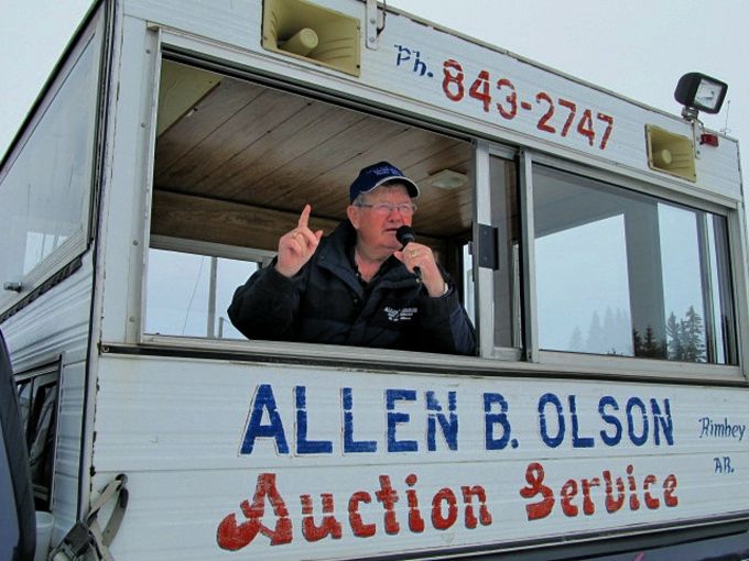 Auctioneer