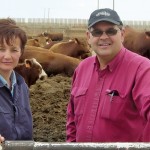 Dr. Joyce Van Donkersgoed (with Rick Paskal at his feedlot in Picture Butte, Alta.) is getting ready to pilot an animal care assessment tool
in feedlots across the country.