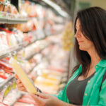 Price, perceived health benefits, and meals that are “family favourites” all factor into meat purchases,
but Canadian origin is also a major factor.