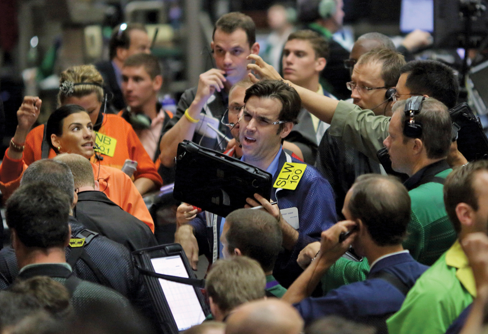 Open outcry floor trading has largely gone the way of the dodo, but grain and livestock markets still make unexpected moves and producers need to take advantage, says market expert David Derwin.