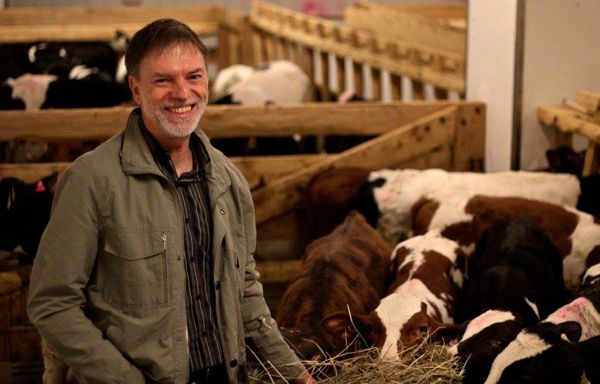 Veau Charlevoix founder Jean-Robert Audet has agreed to work with Ecolait on relaunching and developing the Charlevoix veal brand. (CNW Group/Ecolait Ltd. photo)
