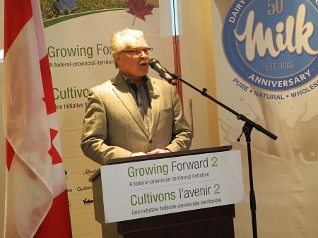 Agriculture Minister Gerry Ritz, shown here in February in Brampton, Ont., said farmers and processors would be “compensated” for losses incurred through any increased market access granted under a TPP deal. (Agr.gc.ca)
