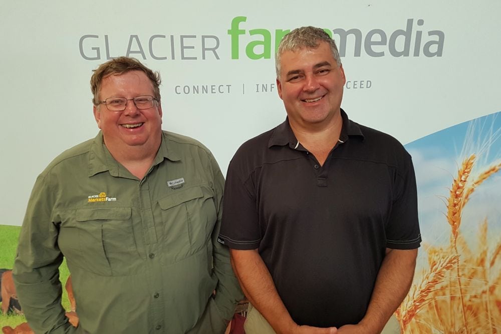 Mike Jubinville (r) and Bruce Burnett at the Ag in Motion 2018 farm show. (Gord Gilmour photo)
