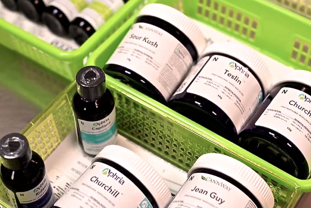 (Video screengrab via Aphria.ca)
