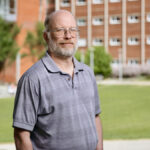 Drawing on big databases and using AI to ‘scrape’ the internet produces info that ranchers can use to make better decisions faster, says David Wishart, an expert in both computing and biological sciences. The U of A professor is helping to develop an app that will put that treasure trove of info on a producer’s computer or smartphone in an easy-to-use form.