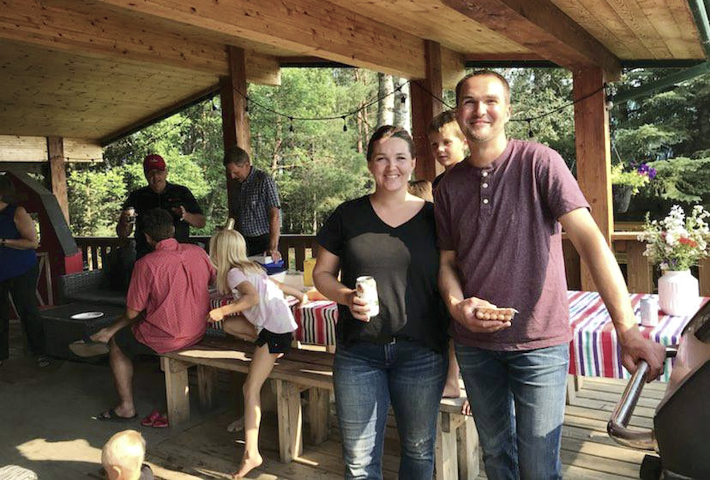 More than a year after being named Alberta’s Outstanding Young Farmers for 2020, Mary and Roelof van Bentham finally got to meet some of their OYF colleagues when they hosted a potluck at their farm earlier this month.