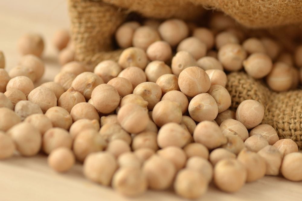 Chickpeas. (CalypsoArt/iStock/Getty Images)
