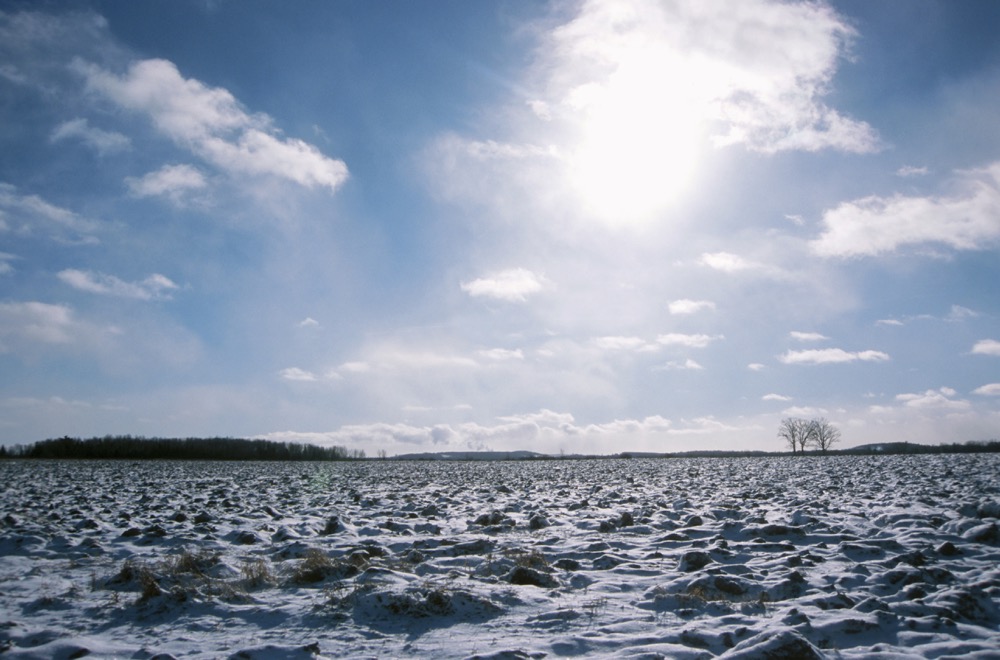 Snowpack concerns on the Prairies has been leading many growers to wonder what could happen come spring. Photo: Thinkstock
