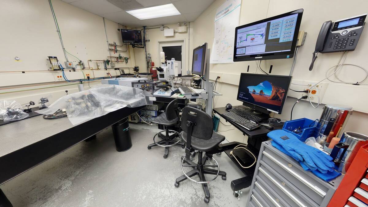 The mid-infrared beam line at the Canadian Light Source allowed Manitoba researcher Chitra Sivakumar to see the details of different properties in each pulse at the microscopic level. | Canadian Light Source photo