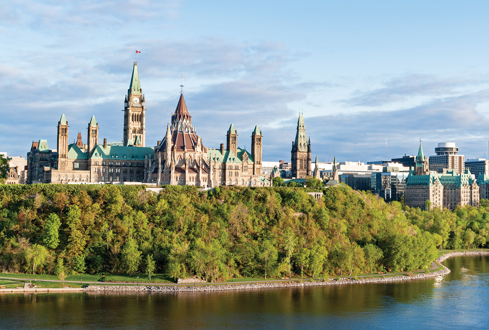Parliament Hill, in Ottawa &#8211; Ontario, Canada. Photo: Ulysse Pixel
