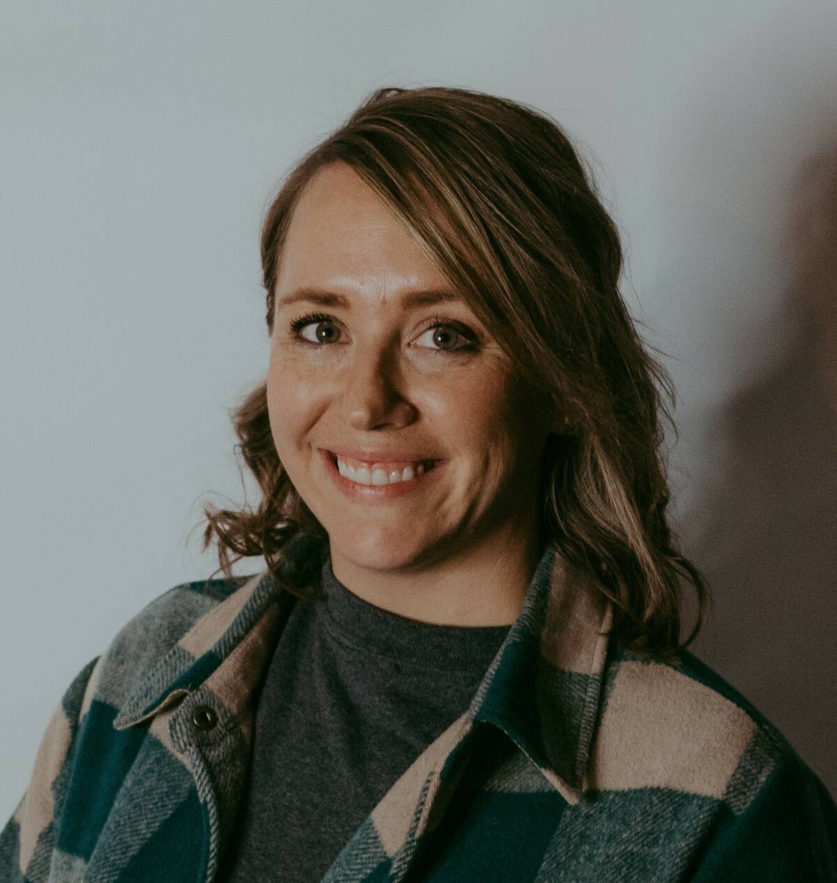 Leslie McEachern, a product coordinator with Agriculture Financial Services Corporation (AFSC) — a major crop insurer in Alberta — says every one per cent increase in soil organic carbon can increase wheat yield from seven to 16 per cent. Photo: Jenna Lewicki