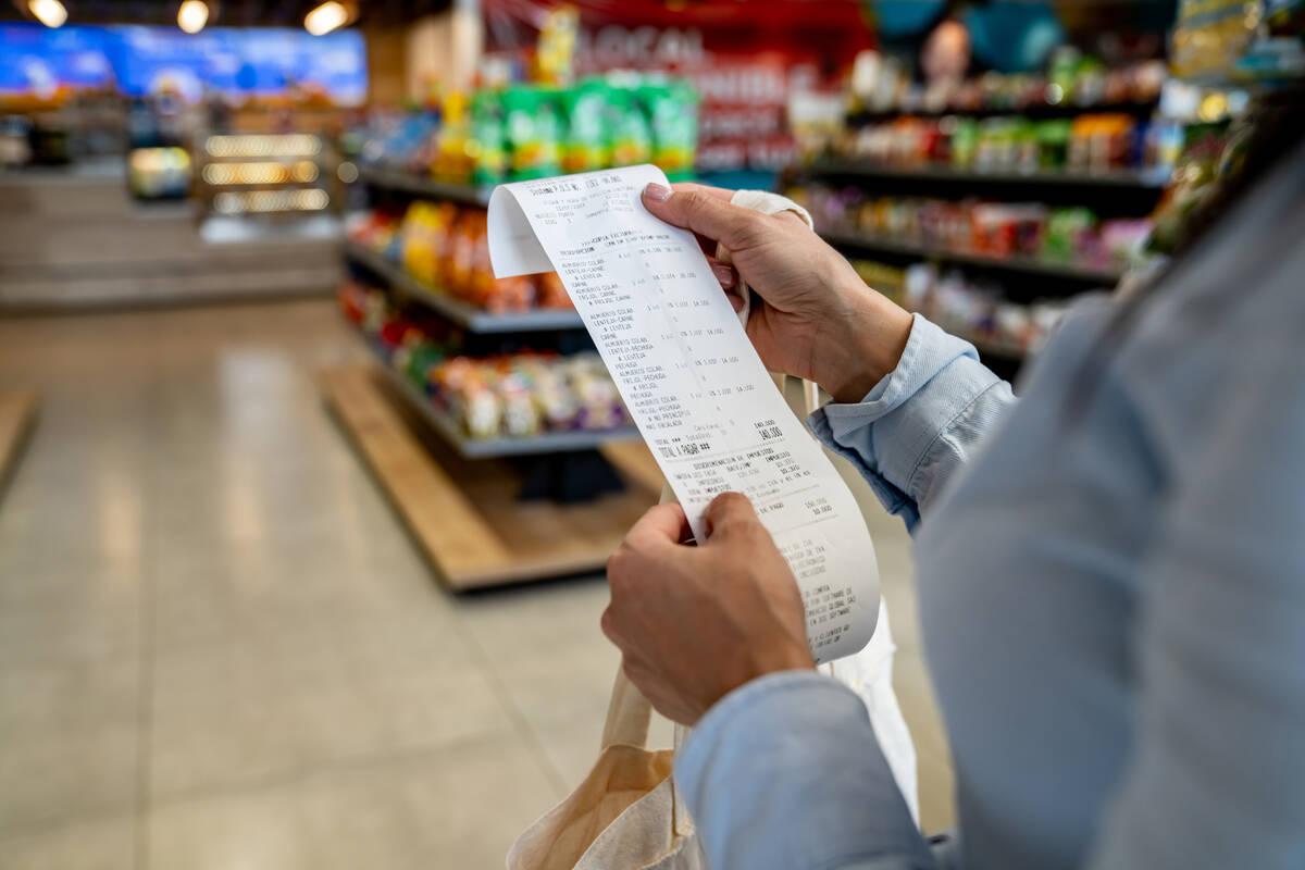 Canadian spent 10.8 per cent of their disposable income on food and beverages in 2025 compared to 10.7 per cent in 2024. Photo: Hispanolistic/IStock/Getty Images

